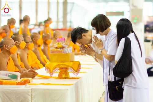 ภาพ No.121638:พิธีถวายภัตตาหารเป็นสังฆทาน แด่คณะพระธรรมยาตรา ปีที่ 12 วันที่ 31 มกราคม พ.ศ. 2567 ณ สภาธรรมกายสากล วัดพระธรรมกาย