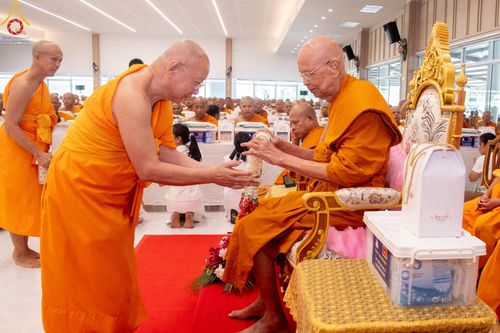 ภาพ No.142224:พิธีถวายสังฆทานแด่คณะสงฆ์ 323 วัด ปีที่ 20 ครั้งที่ 170 , พิธีมอบกองทุนหนุนแรงใจช่วยครูใต้ ปีที่ 17 ครั้งที่ 135 และพิธีทำบุญอุทิศส่วนกุศลให้ผู้วายชนม์ วันเสาร์ที่ 22 มิถุนายน พ.ศ.2567 ณ ศูนย์ปฏิบัติธรรมภาคใต้ อ.บางกล่ำ จ.สงขลา