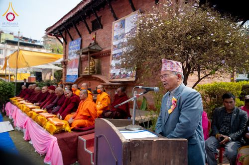 ภาพ No.129785:พิธีตัดปอยผมและแห่นาคธรรมทายาท ในโครงการบรรพชา 1,250 รูป ณ แดนประสูติ สวนลุมพินี ประเทศเนปาล วันที่ 2 มีนาคม พ.ศ. 2567