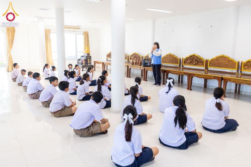 ภาพ No.199068:พิธีทอดผ้าป่าทำนุบำรุงศาสนสถาน ณ วัดบางปลา ตำบลบางปลา อำเภอบางเลน จังหวัดนครปฐม ในโครงการธรรมยาตรา กตัญญูบูชา มหาปูชนียาจารย์ พระมงคลเทพมุนี(สด จนฺทสโร) พระผู้ปราบมาร อนุสรณ์สถาน 7 แห่ง ปีที่ 13 วันที่ 21 มกราคม พ.ศ. 2568