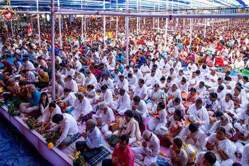 ภาพ No.98682:พิธีทอดกฐินสมทบวัดกัลยาณมิตรต่างประเทศ ณ วัดราชบัณนะวิหาร เมืองรังกามาติ ประเทศบังกลาเทศ วันศุกร์ที่ 24 พฤศจิกายน พ.ศ. 2566