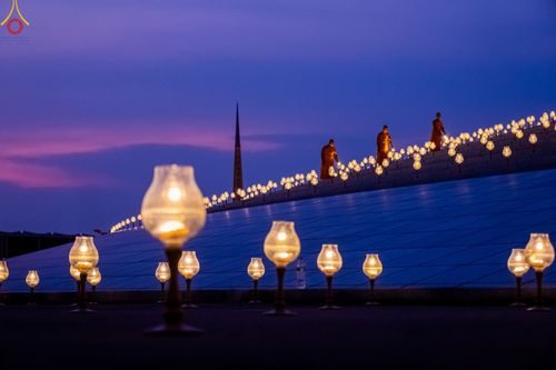 ภาพ No.46295:ประมวลภาพพิธีจุดวิสาขประทีป 2565 ณ วัดพระธรรมกาย