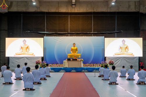 ภาพ No.47344:ประมวลภาพกิจวัตร-กิจกรรม ธรรมทายาท ในโครงการบรรพชาอุปสมบทหมู่ รุ่นเข้าพรรษา