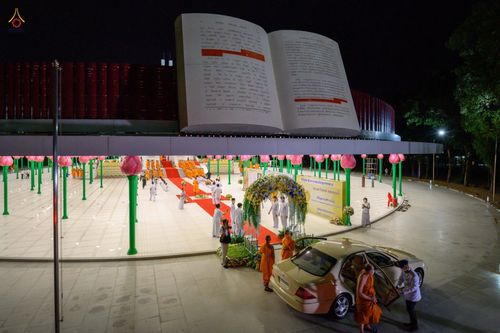 ภาพ No.47744:ประมวลภาพพิธีมุทิตาสักการะพระภิกษุนาคหลวง วันพุธที่ 6 กรกฎาคม พ.ศ. 2565