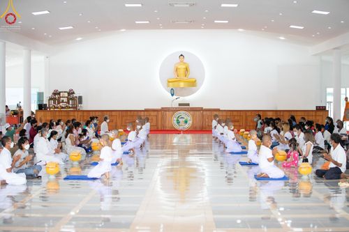 ภาพ No.44057:ประมวลภาพพิธีบรรพชาสามเณร โครงการบรรพชาสามเณรฟื้นฟูพระพุทธศาสนาทั่วไทย ณ ศูนย์อบรมเยาวชนธุดงคสถานชุมพร
