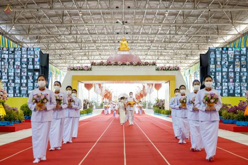 ภาพ No.38737:พิธีทอดกฐินสามัคคี ณ สภาธรรมกายสากล วัดพระธรรมกาย
