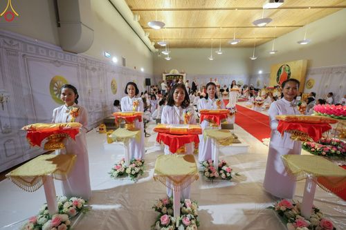 ภาพ No.54166:ประมวลภาพพิธีทอดกฐินบรมจักรพรรดิ ณ วัดพระธรรมกายนอร์เวย์ (วันที่ 16 ตุลาคม พ.ศ. 2565)