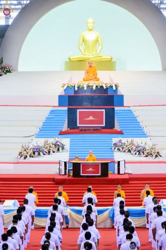 ภาพ No.48549:ประมวลภาพพิธีรำลึกถึงนักสร้างบารมี ในวันมหารำลึก ครั้งที่ 32 ณ วัดพระธรรมกาย