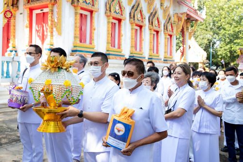 ภาพ No.56404:ประมวลภาพพิธีทอดกฐินสามัคคี ณ วัดลาดประทุมทอง จ.สุพรรณบุรี (วันที่ 30 ตุลาคม พ.ศ. 2565)