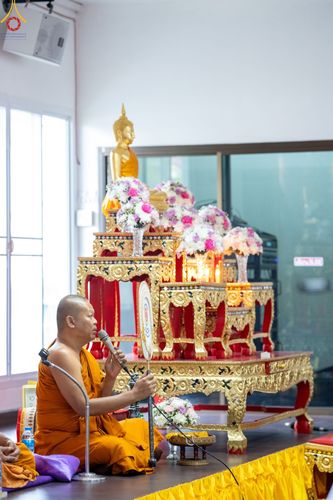 ภาพ No.53297:ประมวลภาพพิธีทอดกฐินสามัคคี ณ วัดอิสาน จ.นครราชสีมา