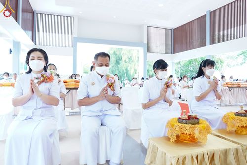 ภาพ No.52136:ประมวลภาพพิธีสักการะพระมงคลเทพมุนี (สด จนฺทสโร) ณ ศูนย์ปฏิบัติธรรมพระมงคลเทพมุนี