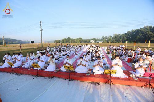 ภาพ No.50721:ประมวลภาพพิธีบุพเปตพลีนานาชาติ ปีที่ 9 ณ ศูนย์ปฏิบัติธรรมภาคใต้ อ.บางกล่ำ จ.สงขลา