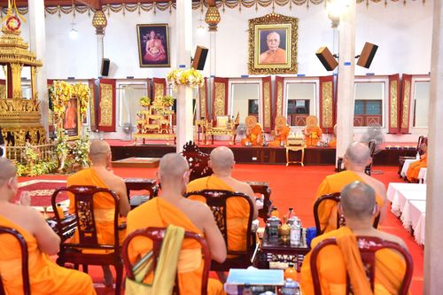 ภาพ No.51551:ประมวลภาพพิธีบำเพ็ญกุศลสวดพระอภิธรรม พระเทพวรเวที (บุญศรี ปุญฺญสิริ ป.ธ.4) อดีตผู้ช่วยเจ้าอาวาสวัดปากน้ำ