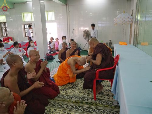 ภาพ No.57369:ประมวลภาพพิธีประดิษฐานพระบรมสารีริกธาตุพระเจดีย์ราชาธิราชมุนี ณ วัดอองเซยามิน ประเทศเมียนมาร์