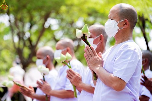 ภาพ No.43661:เมืองโบราณ ร่วมกับกองนครหลวง 6 จัดพิธีบรรพชาถวายเป็นพุทธบูชา