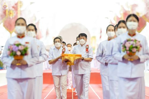 ภาพ No.38732:พิธีทอดกฐินสามัคคี ณ สภาธรรมกายสากล วัดพระธรรมกาย