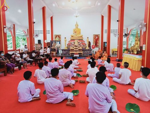 ภาพ No.45765:ประมวลภาพกิจกรรม โครงการบรรพชาสามเณรฟื้นฟูพระพุทธศาสนาทั่วไทย ณ วัดเวฬุวัน และศูนย์ปฏิบัติธรรมและอบรมเยาวชนยะลา