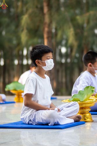 ภาพ No.44534:ประมวลภาพพิธีปลงผม โครงการบรรพชาสามเณรฟื้นฟูพระพุทธศาสนาทั่วไทย ณ อนุสรณ์สถานมหาวิหารพระมงคลเทพมุนี