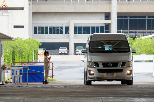 ภาพ No.48473:ประมวลภาพพิธีรับร่างนักสร้างบารมี พระเดชพระคุณพระสุธรรมญาณวิเทศ วิ. (สุธรรม สุธมฺโม)