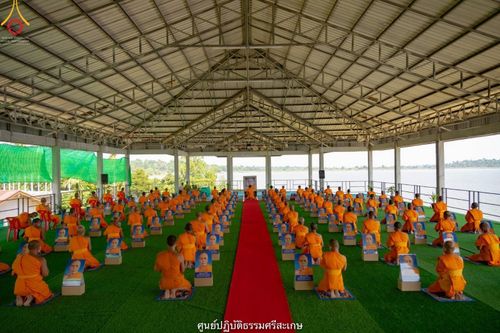 ภาพ No.42051:พิธีตัดปอยผม ปลงผม ขอขมารับผ้าไตรและพิธีบรรพชา ในโครงการอุปสมบท บูชาธรรมมหาปูชนียาจารย์ ประจำปี 2564 ชุดที่ 20