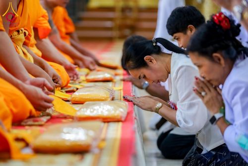 ภาพ No.285431:วันเสาร์ที่ 6 ธันวาคม พ.ศ.2568  พิธีอุปสมบทหมู่ ธรรมทายาท รุ่นบูชาธรรมมหาปูชนียาจารย์ ประจำปี 2568  ณ วัดเกาะแก้วประชานุรักษ์ ต.ชัยนาม อ.วังทอง จ.พิษณุโลก