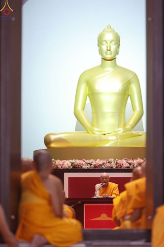 ภาพ No.55274:ประมวลภาพพิธีกรานกฐิน ของคณะสงฆ์ ณ วัดพระธรรมกาย (วันที่ 6 พฤศจิกายน พ.ศ. 2565)