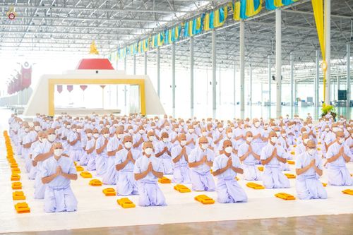 ภาพ No.44303:ประมวลภาพพิธีบรรพชา และพิธีถวายบาตร โครงการบวชภาคฤดูร้อน พ.ศ. 2565