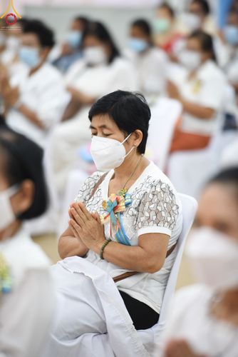 ภาพ No.49765:ประมวลภาพพิธีสักการะรูปหล่อพระมงคลเทพมุนี หลวงปู่วัดปากน้ำ ณ ห้างทวีกิจคอมเพล็กซ์ อ.เมือง จ.สระบุรี