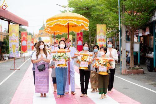 ภาพ No.52929:ประมวลภาพพิธีทอดกฐินสามัคคี ณ วัดมงคลพุกกราม จ.ปทุมธานี  (วันที่ 15 ตุลาคม พ.ศ. 2565)