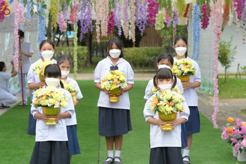 ภาพ No.53865:ประมวลภาพพิธีทอดกฐินสามัคคี ณ ศูนย์อบรมเยาวชนนครปฐม (วันที่ 16 ตุลาคม พ.ศ. 2565)