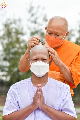 ภาพ No.44132:ประมวลภาพพิธีตัดปอยผมนาคธรรมทายาท รุ่นวันคุ้มครองโลกเฟส 2  ณ วัดพระธรรมกาย
