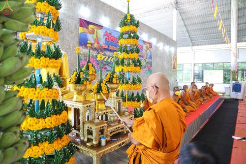 ภาพ No.55535:ประมวลภาพพิธีทอดกฐินสามัคคี ณ วัดห้วยกรด จ.กาญจนบุรี   (วันที่ 20 ตุลาคม พ.ศ. 2565)