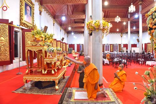 ภาพ No.49668:ประมวลภาพพิธีบำเพ็ญกุศลสวดพระอภิธรรมศพอุทิศถวายพระเดชพระคุณพระเทพวรเวที (บุญศรี ปุญฺญสิริ ป.ธ.4) 