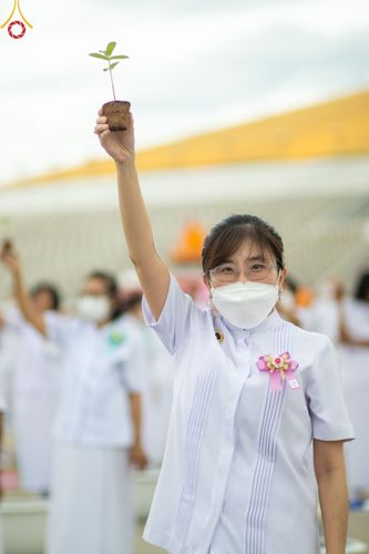 ภาพ No.52522:ประมวลภาพวันคล้ายวันเกิดครบรอบ 138 ปี พระมงคลเทพมุนี (สด จนฺทสโร) พระผู้ปราบมาร ชุดที่ 2