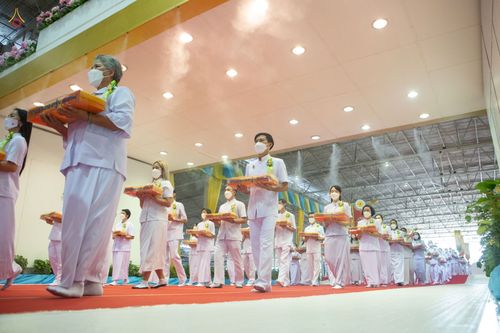 ภาพ No.38736:พิธีทอดกฐินสามัคคี ณ สภาธรรมกายสากล วัดพระธรรมกาย