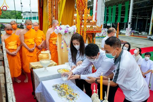 ภาพ No.49012:ประมวลภาพพิธีเก็บอัฐิและลอยอังคาร พระสุธรรมญาณวิเทศ  (สุธรรม สุธมฺโม)