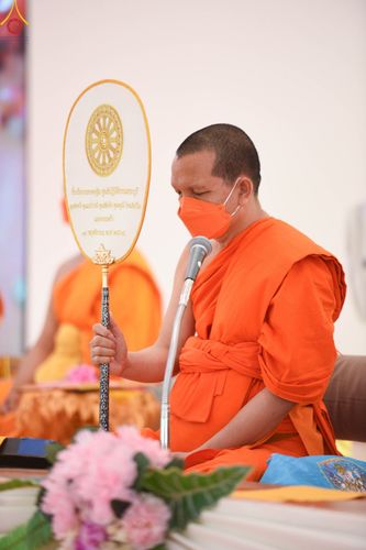 ภาพ No.43712:ประมวลภาพพิธีมอบโล่และใบประกาศเกียรติคุณ โครงการเจริญพุทธมนต์ บทธัมมจักกัปปวัตตนสูตร โรงเรียนที่มีผลการดำเนินกิจกรรมดีเด่น จังหวัดสระบุรี