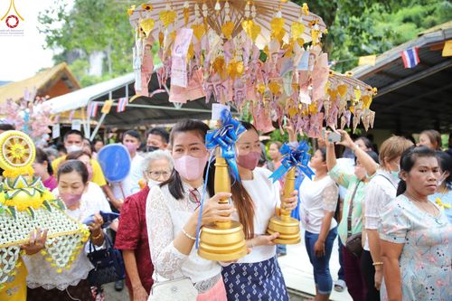 ภาพ No.53136:ประมวลภาพพิธีทอดกฐินสามัคคี ณ วัดถ้ำห้วยกลาง จ.ชุมพร (วันที่ 15 ตุลาคม พ.ศ. 2565)