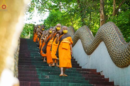 ภาพ No.81250:พระภิกษุ สามเณร วัดบ้านขุน  ธรรมยาตราฉลองแชมป์บาลี ของคณะสงฆ์ภาค 7 ประจำปี 2566 วันเสาร์ที่ 27 พฤษภาคม พ.ศ. 2566