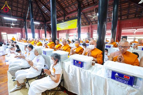 ภาพ No.303369:วันที่ 23 มกราคม พ.ศ. 2569 พิธีเจริญพุทธมนต์ปฏิบัติธรรม มอบทุนการศึกษา  ถวายสังฆทาน 109 วัด เพื่อถวายเป็นพุทธบูชา เพื่อขับเคลื่อนโครงการหมู่บ้านรักษาศีล 5 โดยคณะสงฆ์จังหวัดนครปฐม คณะศิษยานุศิษย์วัดพระธรรมกาย โครงการธรรมยาตรา ปีที่ 14 ณ วัดบางปลา อำเภอบาง