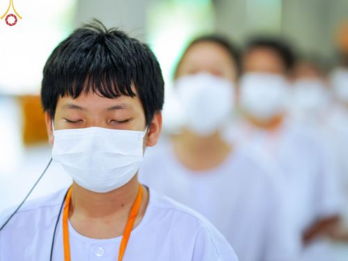 ภาพ No.43956:ประมวลภาพพิธีปลงผม โครงการบรรพชาสามเณรฟื้นฟูพระพุทธศาสนาทั่วไทย ณ ศูนย์อบรมวัดพระธรรมกาย