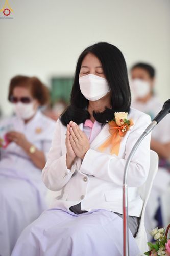 ภาพ No.43714:ประมวลภาพพิธีมอบโล่และใบประกาศเกียรติคุณ โครงการเจริญพุทธมนต์ บทธัมมจักกัปปวัตตนสูตร โรงเรียนที่มีผลการดำเนินกิจกรรมดีเด่น จังหวัดสระบุรี