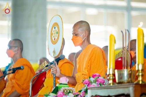 ภาพ No.52030:ประมวลภาพพิธีตักบาตรมิตรภาพไทย-เมียนมาร์ 105 รูป ณ วัดพระธรรมกาย