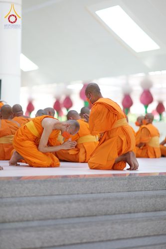ภาพ No.48398:ประมวลภาพพิธีอธิษฐานพรรษาของคณะสงฆ์ วัดพระธรรมกาย ปีพุทธศักราช 2565