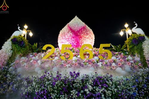 ภาพ No.41114:กิจกรรมงานบุญสวดมนต์ข้ามปีออนไลน์ เนื่องในเทศกาลส่งท้ายปีเก่า ต้อนรับพุทธศักราชใหม่ 2565