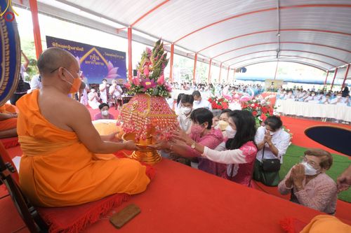 ภาพ No.52922:ประมวลภาพพิธีทอดกฐินสามัคคี ณ วัดมงคลพุกกราม จ.ปทุมธานี  (วันที่ 15 ตุลาคม พ.ศ. 2565)