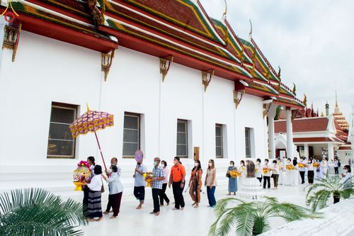 ภาพ No.53256:ประมวลภาพพิธีทอดกฐินสามัคคี ณ วัดโบสถ์บน จ.นนทบุรี