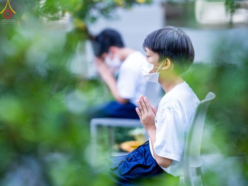 ภาพ No.44439:ประมวลภาพพิธีปลงผม โครงการบรรพชาสามเณรหน่อแก้วเปรียญธรรมรุ่นที่ 10