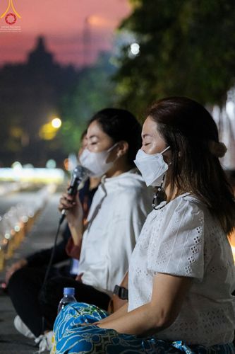 ภาพ No.46469:พิธีจุดโคมวิสาขประทีป วันวิสาขบูชา พ.ศ. 2565 ณ ประเทศอินโดนีเซีย