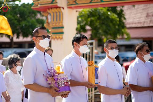 ภาพ No.56409:ประมวลภาพพิธีทอดกฐินสามัคคี ณ วัดลาดประทุมทอง จ.สุพรรณบุรี (วันที่ 30 ตุลาคม พ.ศ. 2565)